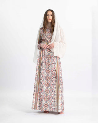 Model in the Tulkarm Heritage embroidered Palestinian thobe with belt — ASHI